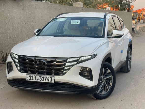 للبيع توسان 2024خليجي ابيض بغداد رقم الدولي بأسمي تحويل مباشر 
مواصفاتها 
محرك 2000
بصمة تشغيل وابواب 
نظام ترحيب 
تشغيل عن بعد 
تصعد جام بالبصمه
شاشة تاج  لمس 
كامرة دوارة
بردات خلفيه بلاد
هند بريك بصمه 
اوتو هولد 
حساسات امامي وخلفي 
مقاعد اماميه  كهرباء 
مخمل
داخل لونين ابيض واسود 
ارضيه جلد 
تحكمات جهتين 
قمارة حديد
ماشيه 03 الف وبعدها بالضمان السياره
السيارة مكفولة من الصبغ بيه بارد مئشر بل السونار 
سياره فول مواصفات عدى الفتحه
المكان بغداد حي العامل  السعر  220$ وبيه مجال
الهاتف  ***********
