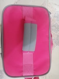 جنطه • غير مستخدمه • توصيل