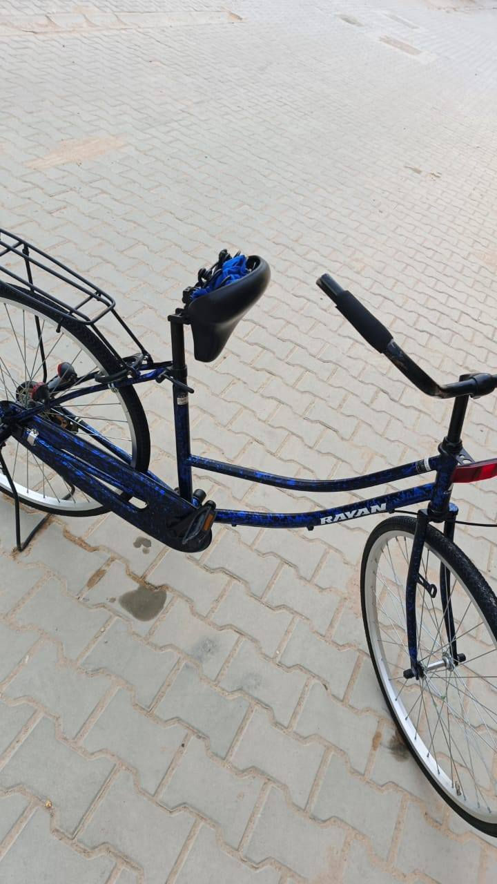 بايسكل منثور نضيف غراضه موجوده سعر100وبي مجال


**إذا كنت صاحب هذا الإعلان وتريد حذفه لأي سبب، رجاءا أرسل رسالة إلى الدعم الفني**