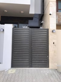 حدادة عامة لعمل المحجرات والبيبان والكتايب والسقيفات  وجميع الديكورات ...