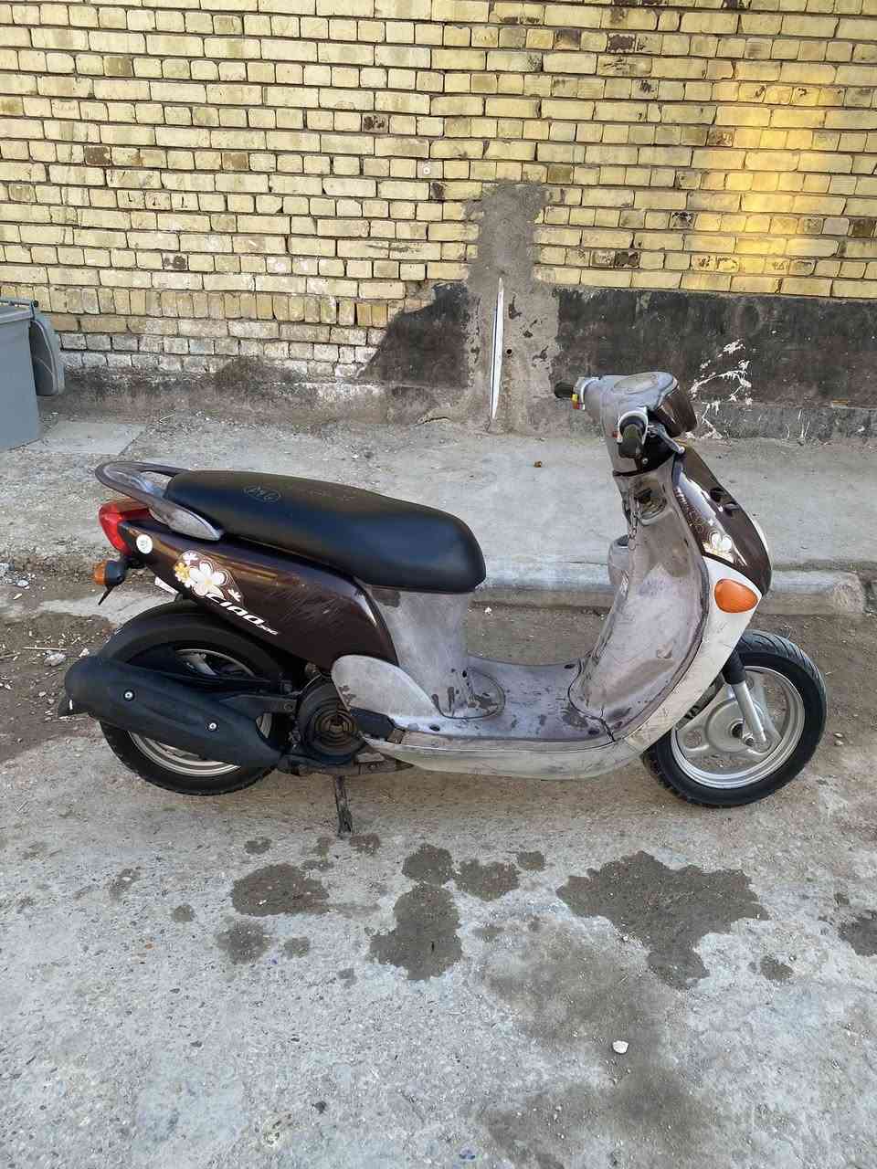 سلام عليكم دراجه فله للبيع الدراجه لون جوزي مميز الدراجه موديل 2011 الدراجه جديده ما متعوبه صايرلي ثلاث اشهر من مطلعه من الوكيل الدراجه اشتريتها علمود المدرسه يعني اروح واجي بيها ما متعوبه بعده وكاله الدراجه مشتريها 1100 مليون او ميه رايدها 150بمليون او خمسين المكان ميسان للاستفسار:***********رحمه لوالديكم الي مو شراي لا يجي ويتعبني
