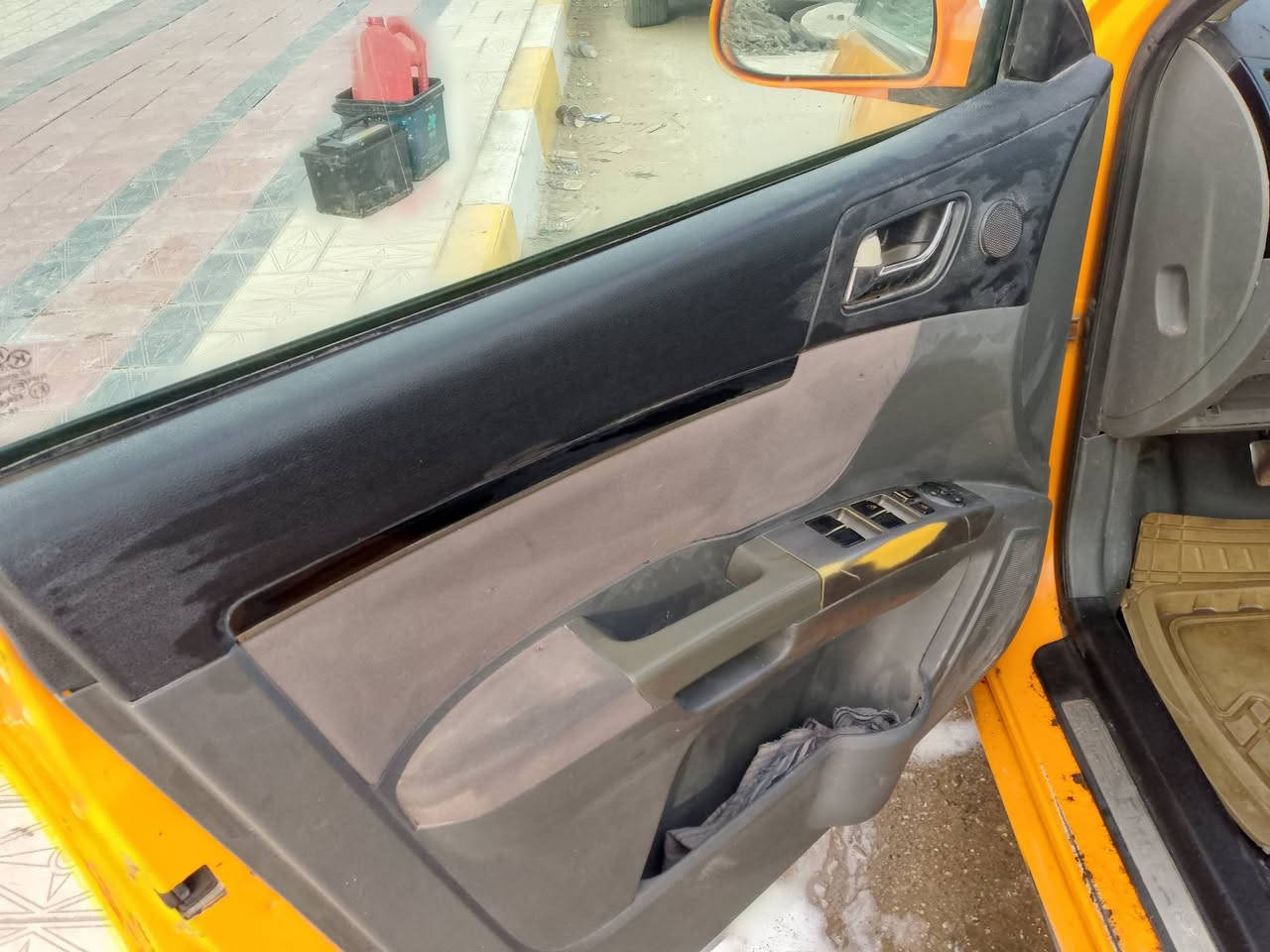 السلام عليكم ام كراند موديل 2014 جاهزه مكينه وكير جدد توهن مشدودات تخم تاير جديد كهربائيات شغاله كلها دواخل جلد جدد مسجل سماعات شغال مشط باتري جديد حداديه برانكيات مابيهن خياس فقط خياس خارج  جديده سنويه ساقطة بل 2019 تحويل شوكت ماتريد مامطلوبه مصرف حره مكاني ناصريه مركز السعر 15 وبيها مجال قليل استفسار ***********
