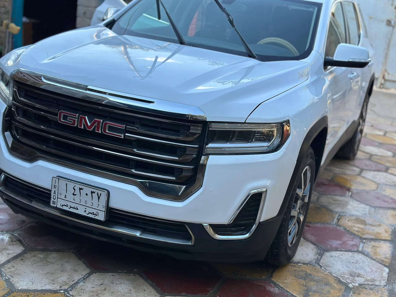 جمسي اكاديه فول موصفات مديل 2020وارد امريكي وقم بصره وهاذا رقم صاحب سياره ***********
