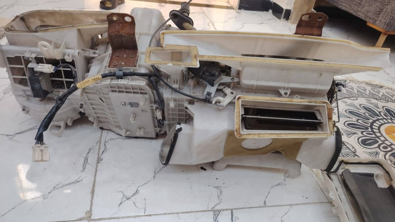 السلام عليكم
فابريته مارك نفخ كرسته نفخ شيزر نفخ
مامحوره يمنه بعدها
فريز وفان وتدفئه
***********
بصره تنومه
