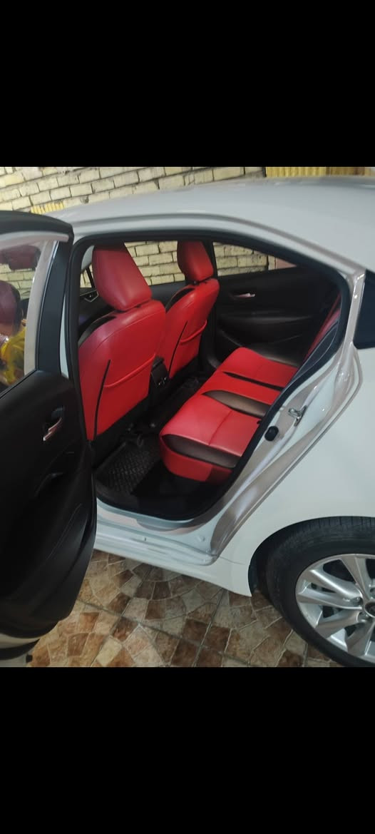 السلام عليكم
كورلا 2024 رقم بغداد بسمي
سيارة فول مواصفات
كرسي كهرباء + جلد احمر واسود 
جنح خلفي
علامة سودة 
* ملاحظة السيارة محافظ عليها وبنزين ما افول بس محسن
سيارة مكفولة 
ماشية 21,900 
السعر 149
مكاني بغداد الامين الثانية 
***********
