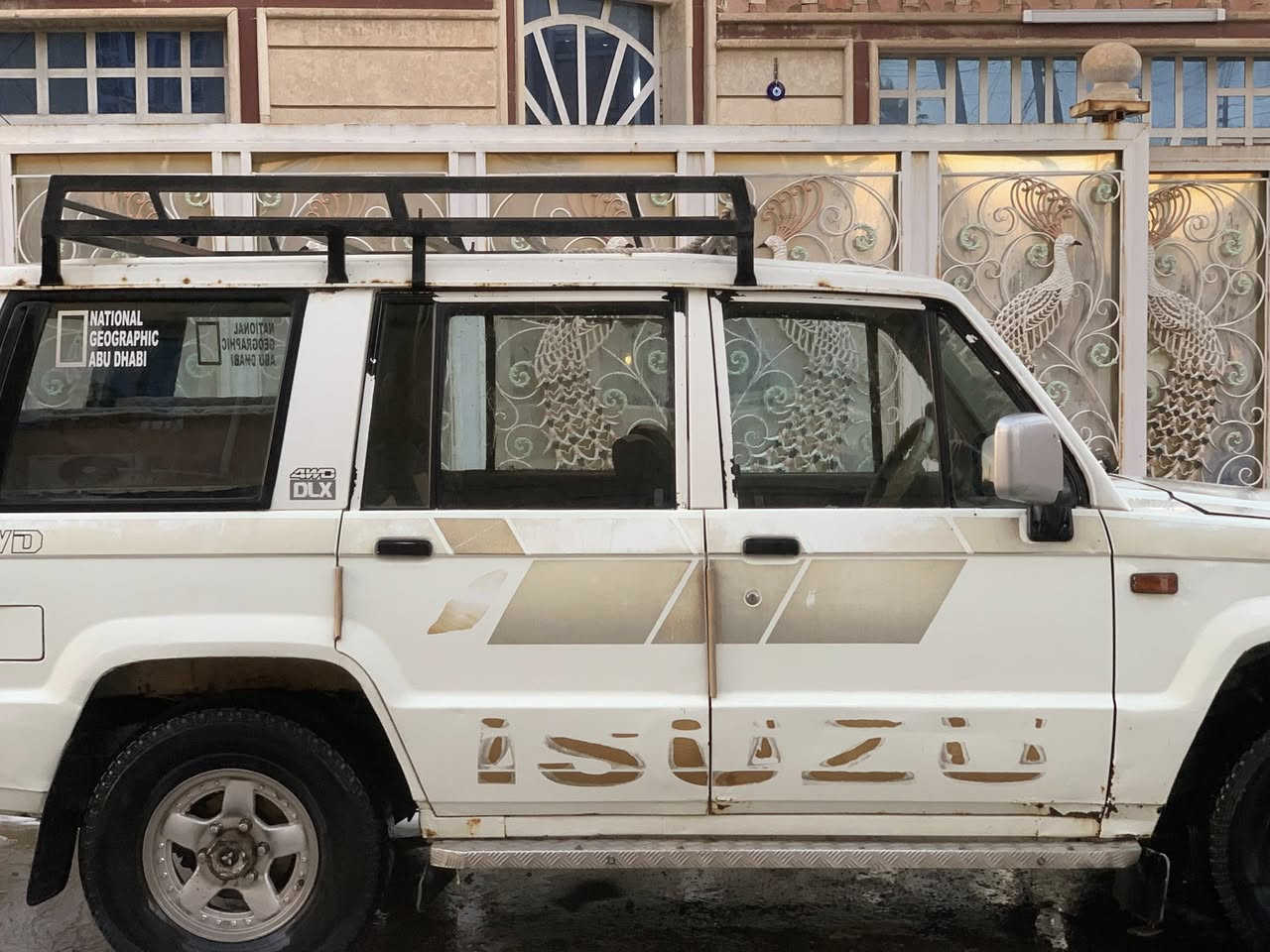 السلام عليكم ازوزه للبيع محرك vvt.i2500 تخم تاير جديد سياره باسمي تحويل ثاني يوم
سياره خير من الله  مشروع وطني  وكما موضح بل صور 

السعر 35  وبيها مجال للشراي فقط
***********
***********
