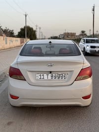 اكسنت امريكي • ٢٠١٦ • حادث خلفي