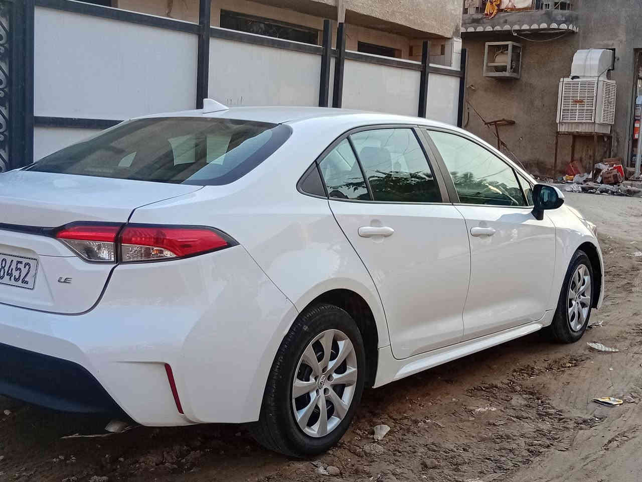 كورلا 2024 وارد امريكي
سياره نضيفه مواصفاتها معروفه
حادث موضح بل صور قطعه وحده صبغ فقط 
بدون لغد بدون شاصي 
سعر 150
مكاني بغداد الشعب
رقمي ***********
