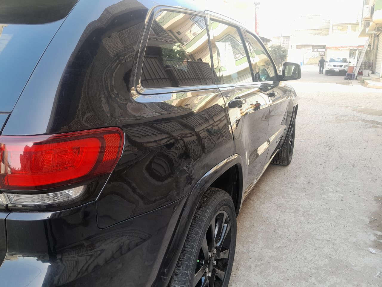 السلام عليكم جيب مديل 2019 وارد امريكي صور لحادث بلمنشور لسعر 185 بيع او مراوس مكانها بغداد لبلديات مبايل ‭0771 420 1323‬ ممتواجد عل فيس
