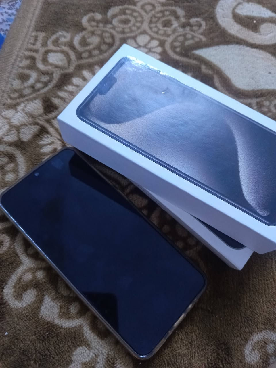 ايفون كوبي للبيع السعر 30 الف قفل ، يفيد اتصال وتصفح يوتيوب فيس وبرامج خفيفه ،  عنواني البياع ، ما عندي توصيل


**إذا كنت صاحب هذا الإعلان وتريد حذفه لأي سبب، رجاءا أرسل رسالة إلى الدعم الفني**