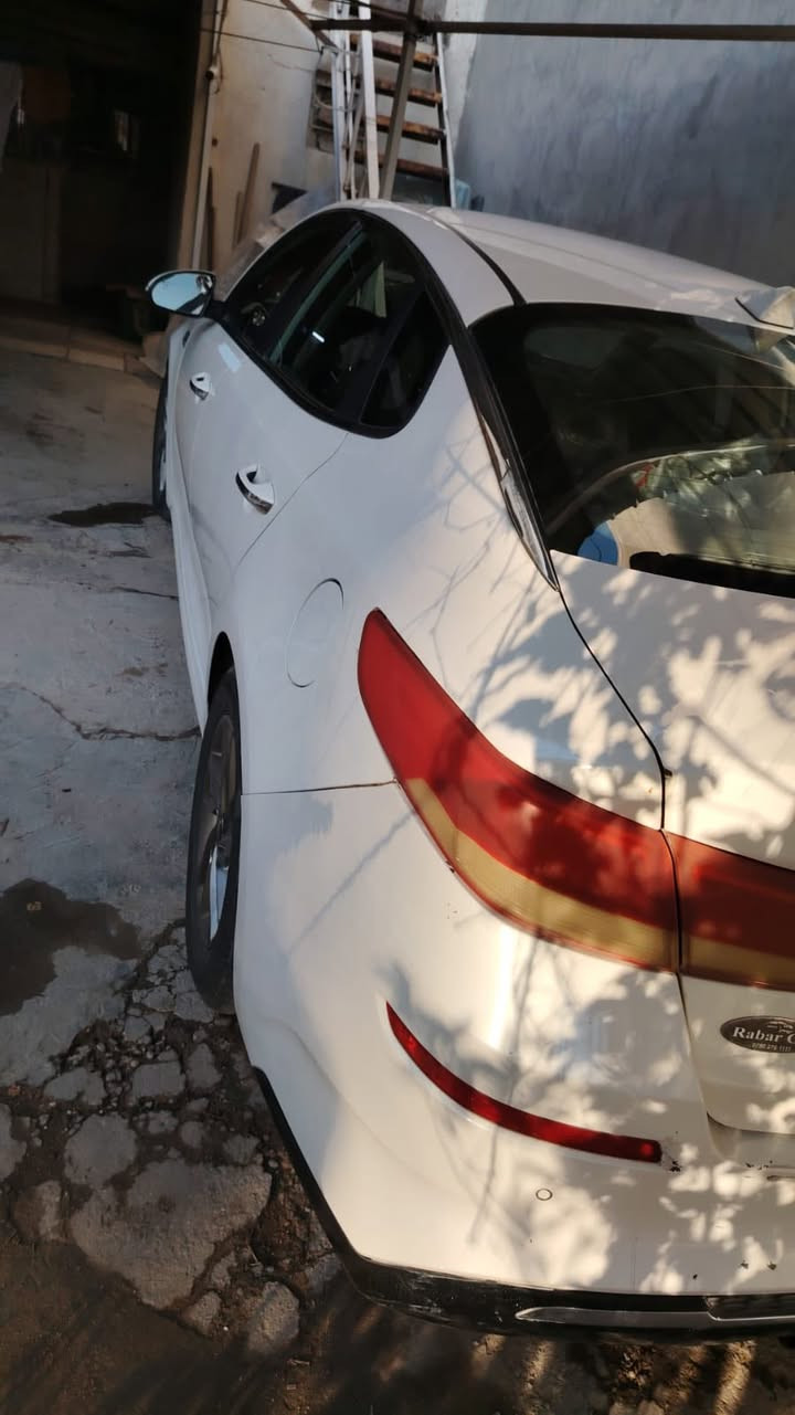 كيا اوبتيما ٢٠١٩
Kia optima2019

المواصفات 

مكينه 2400 gdi
كير بوكس 8 سرعات 
رادار امامي 
اوتو ستوب 
Mod drive
Eco
Normal
Sport

شاشه كبيره 
اندرود اوتو 
كار بلي 
ماشيه 51.000mi

حادث السياره  دعاميه خلفيه. وقبق صندوق نفسه فقط. 

رقم اربيل باسمي. تحويل وكاله. 

مكان السياره 
بغداد / حي الخضراء 
رقم الهاتف 
0 772 800 0650

السعررررر 
148 ورقه. وبيها مجال كلش بسيييط.
