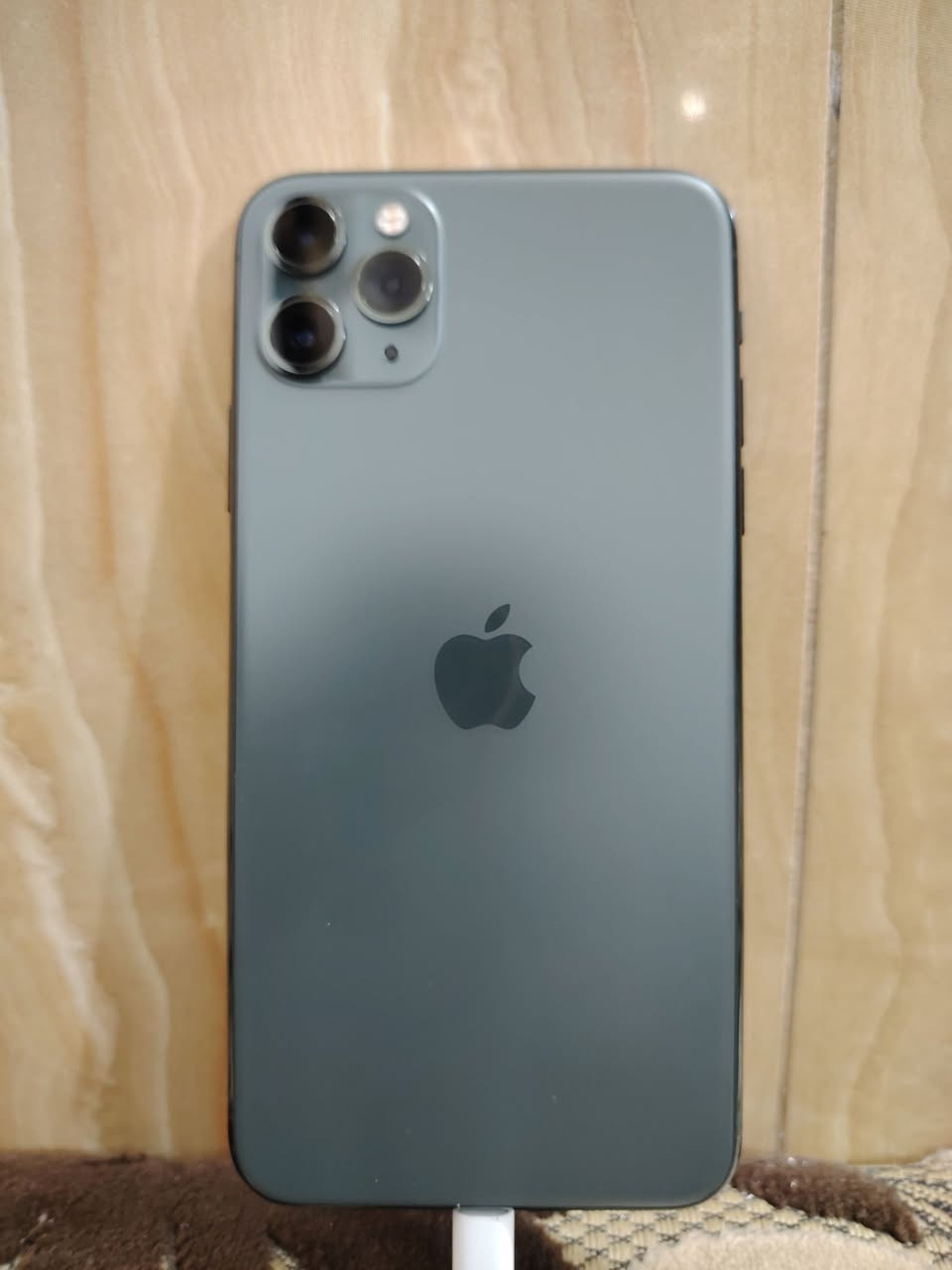 أيفون 11برو ماكس
الجهاز مكفول لا تبديل ولا كسر ولا شخط 
الموبايل على وضع الشركه 
البطاريه 90

العنوان بابل رقم

***********
