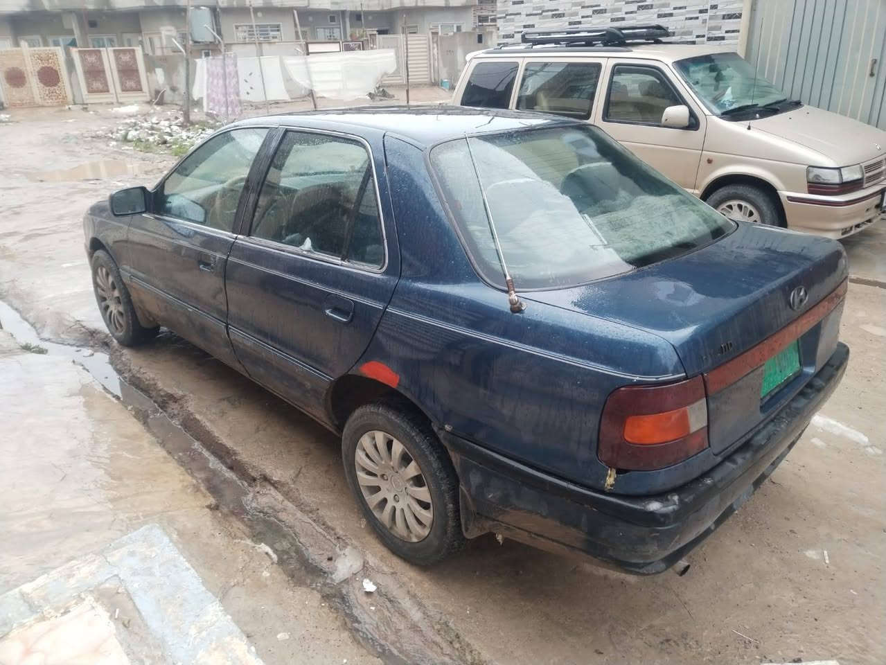 لنترا موديل 91 سنويه خضره كربون بيها مكينه وكير شرط صبع عام جمالية عندي وكاله عام بيها اتريد وكاله اتريد تحويل السعر 21 بيها مجال ***********
