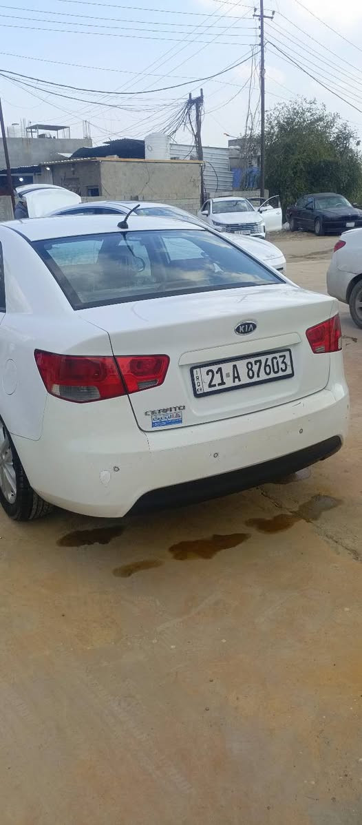 سلام عليكم
سيراتو 2011 رقم شمالي بسمي 
شرط تحويل 
سياره خير من الله مكينه وكير مكغولات 
بيه جاملغ خلفي شبه صبغ بدون ضربه 
السعر 108وبيهة مجال 
المكان بغداد كراده 
الاستفسار ‏‪***********‬‏
