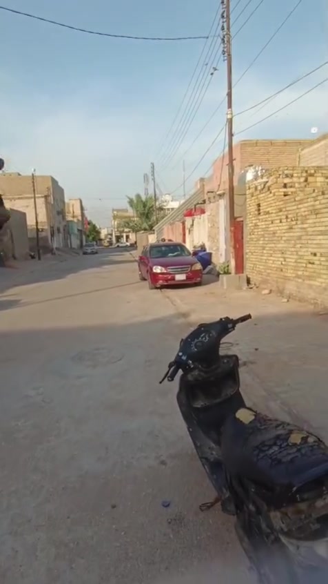 للبيع بيت غير مكتمل في النجف الأشرف – حي ميسان، قطاع 24، يبعد 7 بيوت عن شارع الكيات.

🔹 المساحة: 200 متر🔹 الواجهة: 10 متر🔹 الطول: 20 متر🔹 عرض الشارع: 12 متر

مواصفات البيت:✅ غرفتين مسويهم كاشي وكامله بس لبخ ناقص

 ✅وصالة✅ استقبال✅ مطبخ✅ مكاشيف عدد 2✅ حمام داخلي وخارجي✅ تواليت داخلي وخارجي✅ السقف عكادة✅ الأرضية بتلو✅ مجاري منفذة بالكامل✅ تأسيس ماء للتانكي كامل✅ شبابيج كاملة✅ جام كامل

البيت ناقص فقط:▪️ اللبخ▪️ الكاشي ▪️ التشاريف

بيت مرتب بموقع مميز وقريب جداً من شارع الكيات، جاهز للتشطيب حسب ذوق المشتري والسكن بعد إكمال الأعمال المتبقية.

📞 للتواصل:***********
