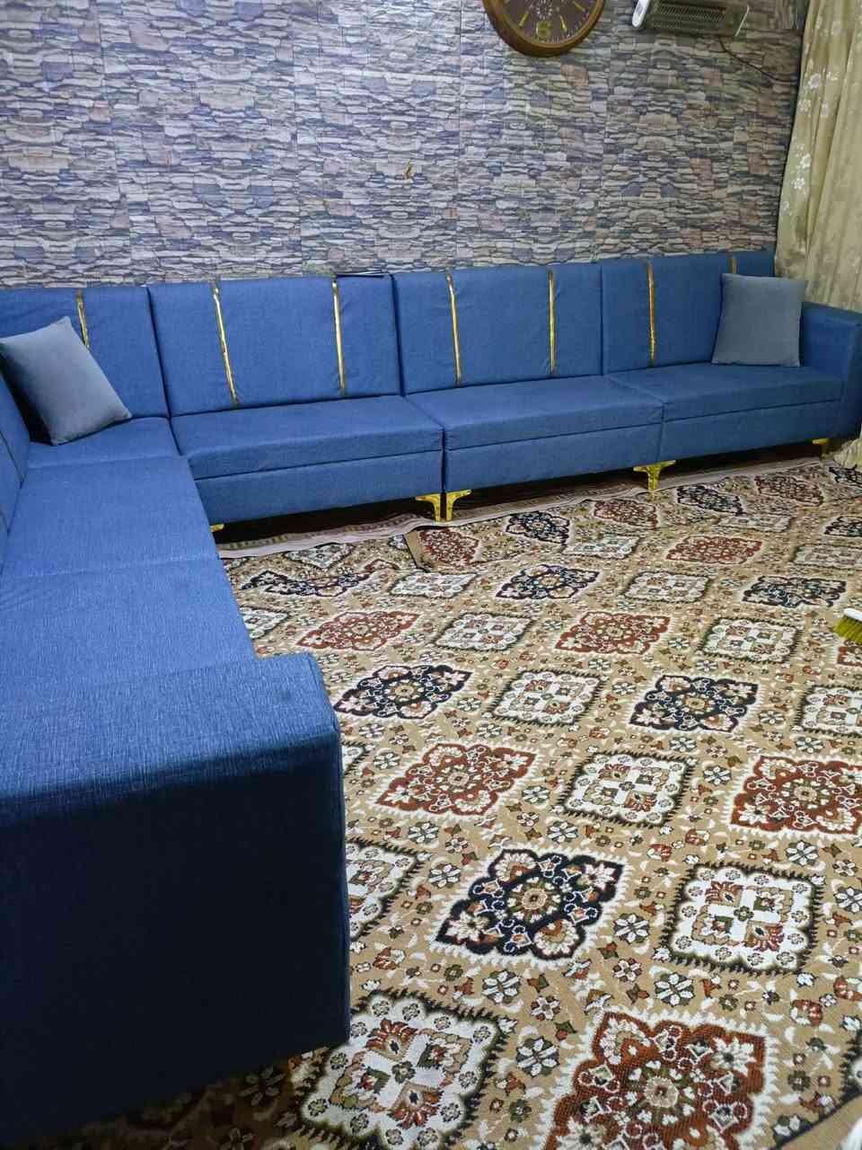 تخم ديوان 6 قطع 11 نفرات تفصال مامستخدم ولا دقيقه خشب لوك سفنج بلوك كلش قوي قماش كتان 300 بي مجال قليل الي يريده يراسلني توصيل موجود  @الجميع


**إذا كنت صاحب هذا الإعلان وتريد حذفه لأي سبب، رجاءا أرسل رسالة إلى الدعم الفني**