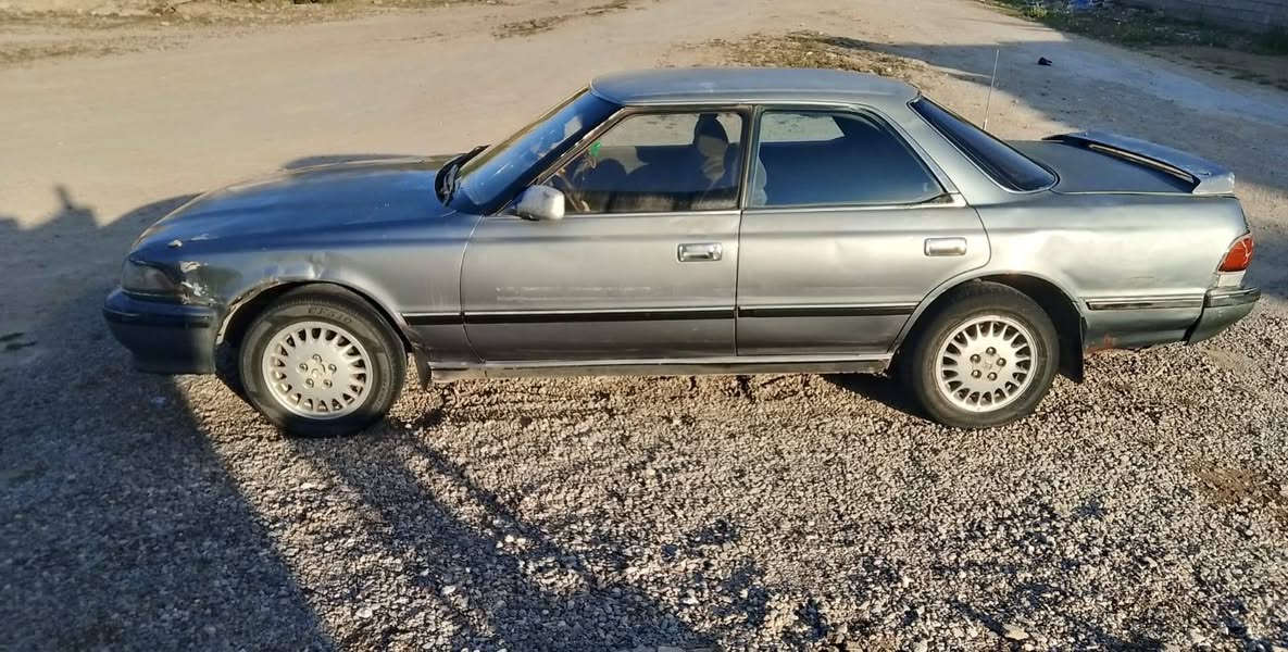 السلام عليكم ورحمه الله وبركاته اخواني عندي هاي السيارة المارك موديل 1991 رقم صلاح  الدين ار سنوية حضرة كير محرك صدر تايرات كهربائيات كلو خير من اللة محرك بطة للبيع ولسعر 20 واني حاضر للطيبين هاذا رقم تلفوني ***********
