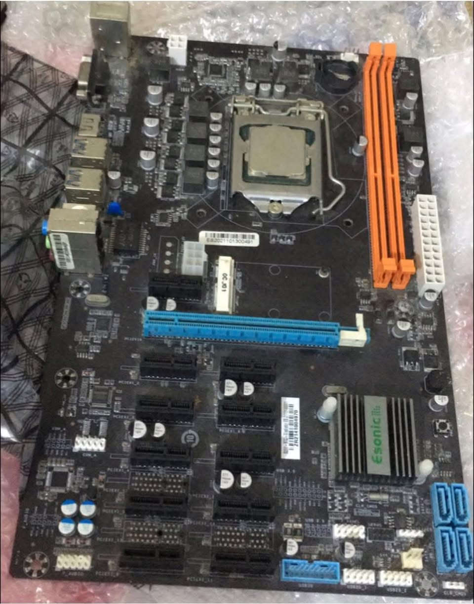 السلام عليكم بورد جيل سابع وسادس بيه عطل اكو بن اساسي مكسور ومعالج i3 7100  شغال مراوس بورد ومعالج زيون اي شي المهم شغال


**إذا كنت صاحب هذا الإعلان وتريد حذفه لأي سبب، رجاءا أرسل رسالة إلى الدعم الفني**
