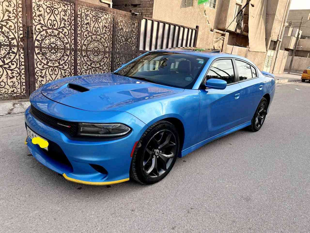 جارجر موديل 2019 جيتي لون مميز خليجي كفالة عامة ماشية ٧٢ الف فقط سيارة كلش حلوة ونظيفة وفول مواصفات فتحة وباقي المواصفات المعروفة السيارة مال بيت وجناي ورقم بغداد تحويل مباشر السعر 288 وبي مجال مكاني بغداد العبيدي ***********
