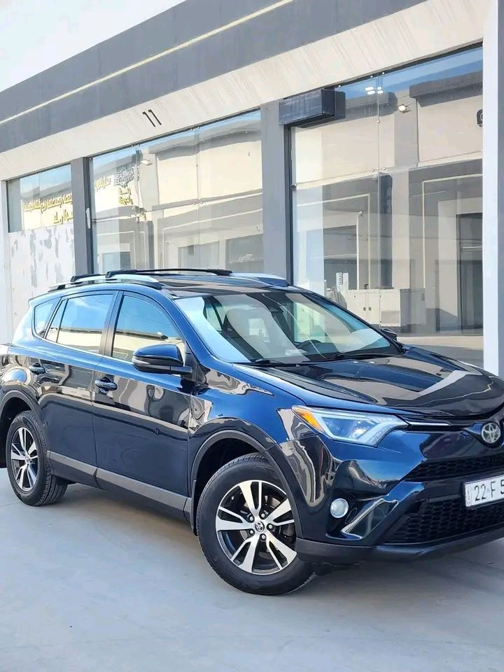 للبيع  
راف فور  XLE  2018 
 فول مواصفات
 فتحة سلايت 
رادار 
 اوتو بريك
 تحديد مسار 
 نضام ايكو وسبورت
 بعد بيها هواي  مواصفات 
ومعرفة ال XLE  ... 
 صبغ بنيد فقط 
العنوان  موصل الايسر
التواصل ع رقم 
‏‪***********‬‏
