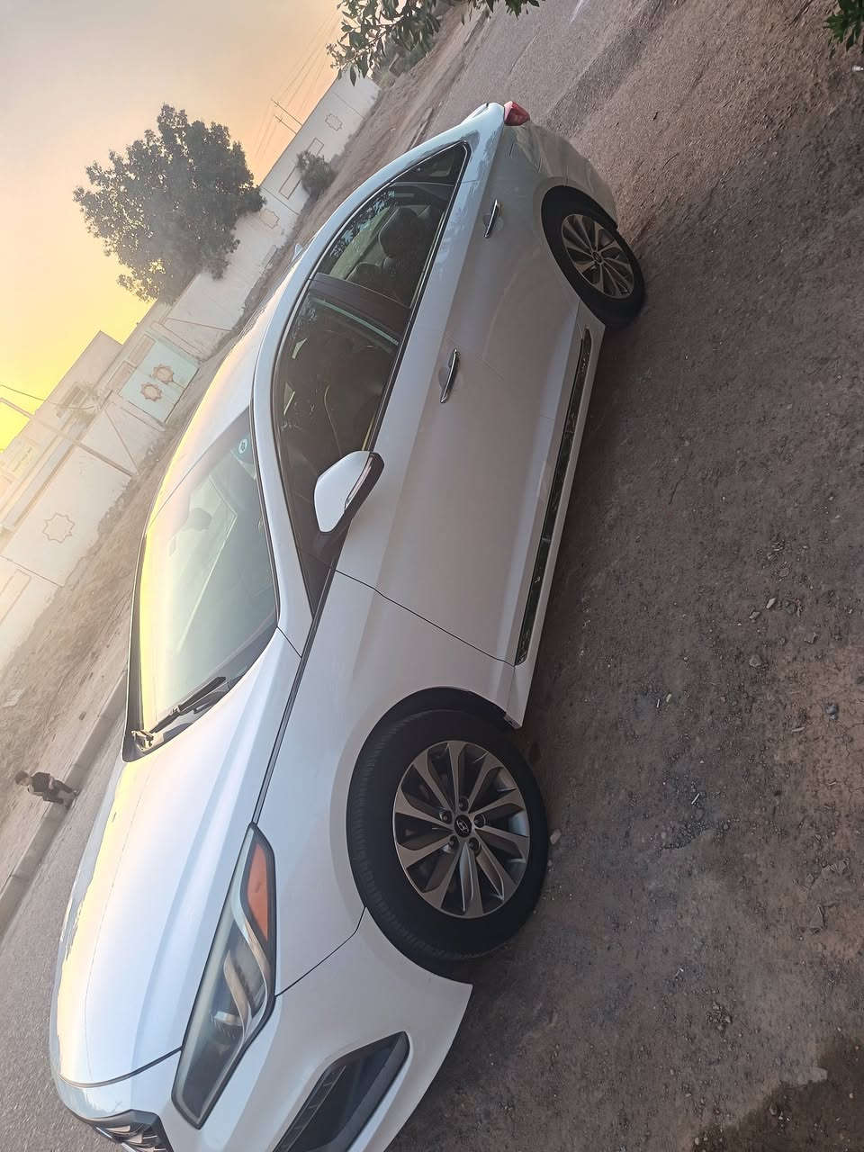 سلام عليكم سوناته وارد أمريكي موديل ١٦ كل تفاصيل بل منشور سعر ١١٨ وبيها مجال لشراي *********** عنوان ميسان
