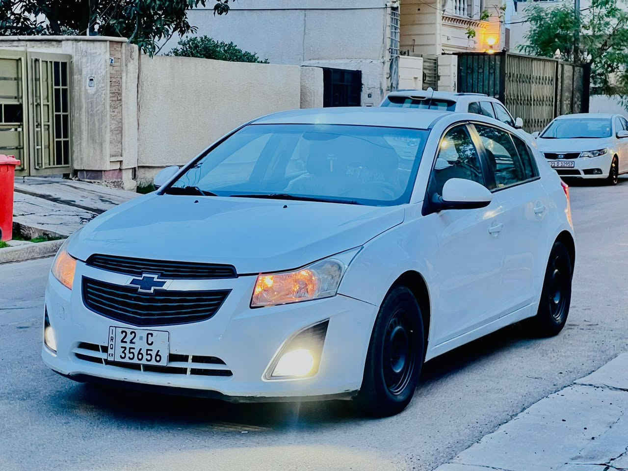 السلام عليكم للبيع شوفر كروز  خليجي مكفوله موديل 13 مكينه 1800 المرغوب بيها منظومة غاز السعر 70 ورقه تلفون ***********مكان بغداد حي الجامعة
