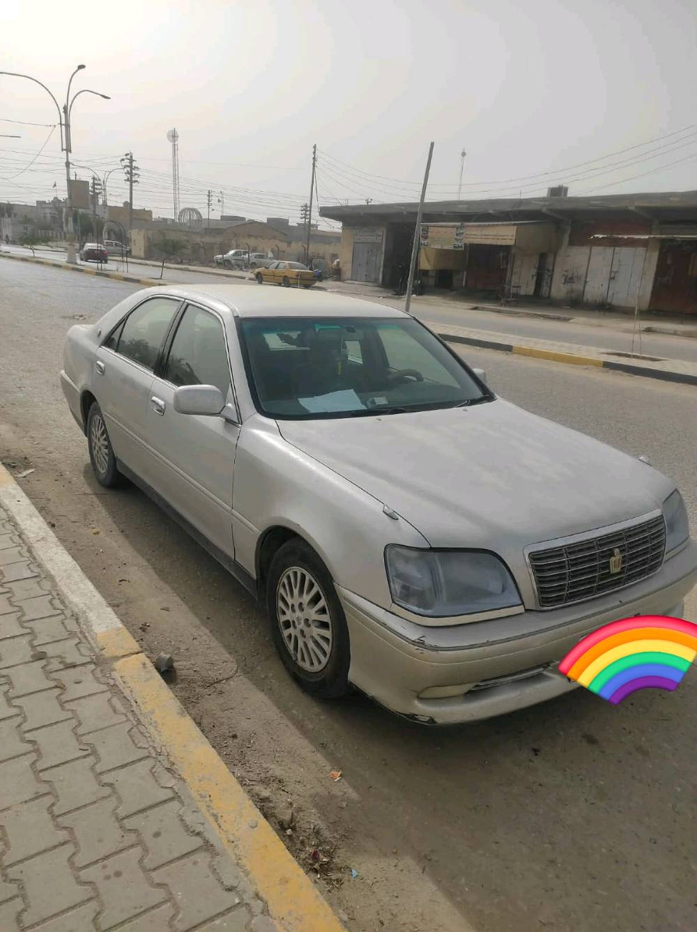 عندي سيارة جنون كصة جنطة جديده سعر٣٨ 
***********