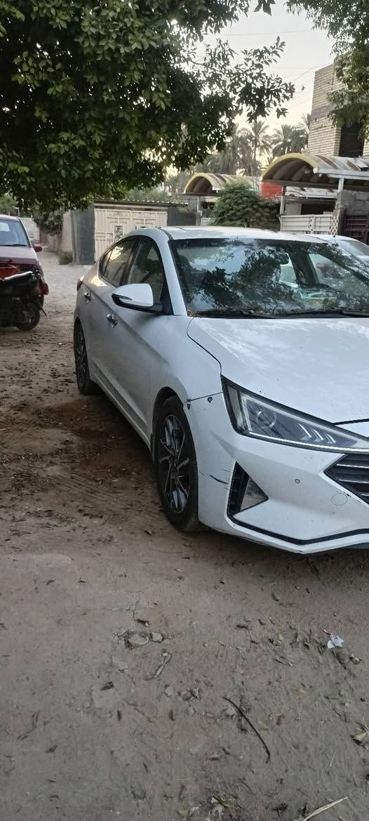 النترا ٢٠٢٠ خليجي استلام شركه مواصفات فول رقم بغداد بسمي سنويه وهزه جديده محرك كير تخم تاير تبريد مكفول بيه دير الجاملغ الخلفي صبغ وشويه بارد ماشيه ٢٥٠ السعر ١٣٨ رقمي*********** مكانه بغداد@@
