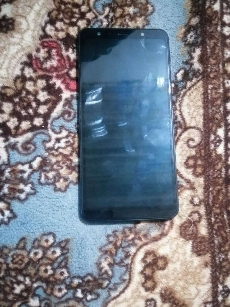 هاذه للموبايل للبيع  الموبايل نضيف السعر 100 وبي مجال اسم الموبايل سامسونج بس اشويه الضهر بي شرك


**إذا كنت صاحب هذا الإعلان وتريد حذفه لأي سبب، رجاءا أرسل رسالة إلى الدعم الفني**