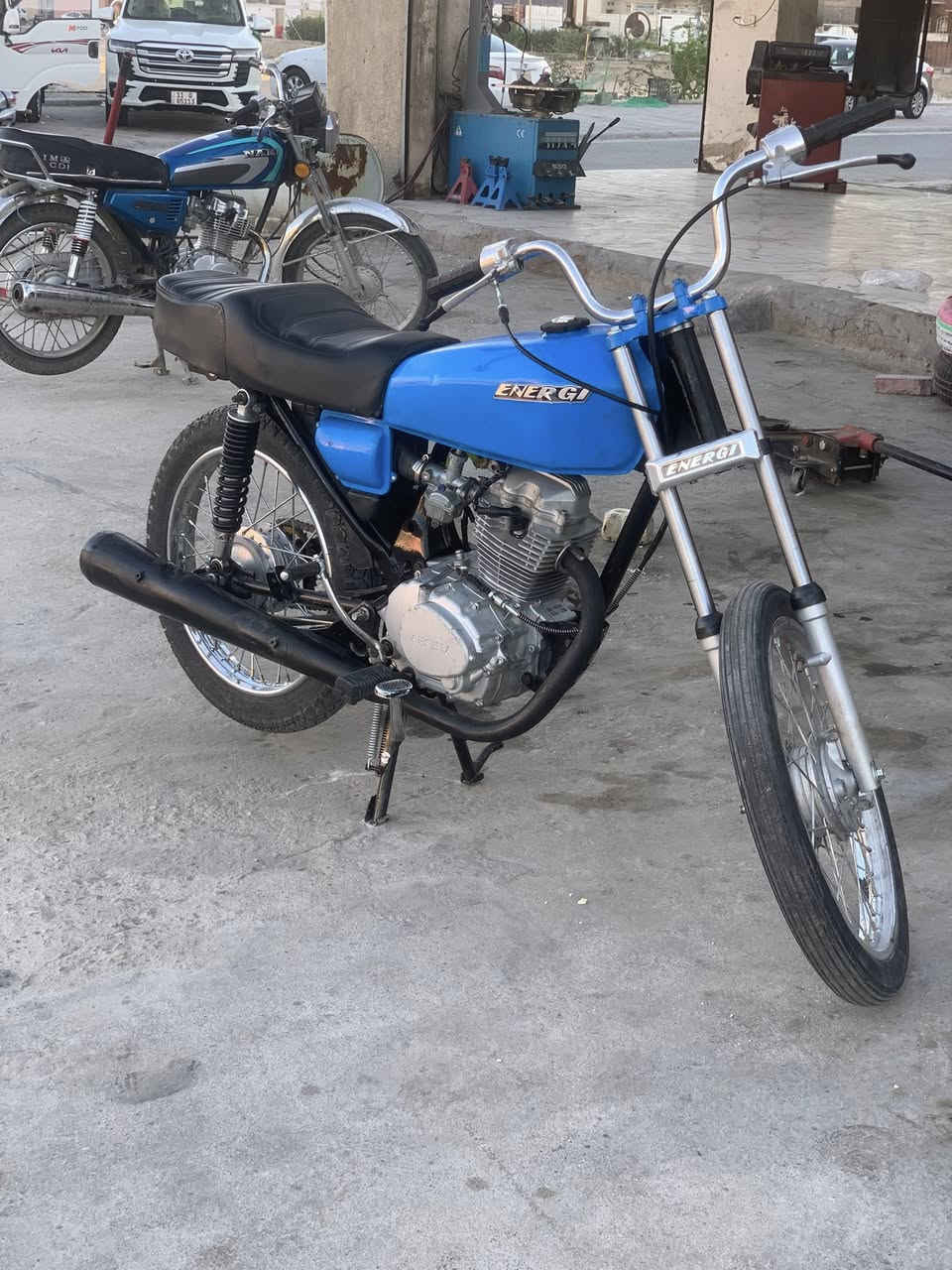 السلام عليكم دراجه اربعه كير كلك للبيع
دراجه بيها غراض مشدود كله جديد عده المكينه قديمه 
سعر 300بيها مجال

المكان كربلاء


**إذا كنت صاحب هذا الإعلان وتريد حذفه لأي سبب، رجاءا أرسل رسالة إلى الدعم الفني**