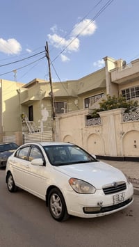 اكسنت 2009 خليجي سياره نضيفه مال بيت نص الصندوك صبغ فقط السياره ماشيه1...