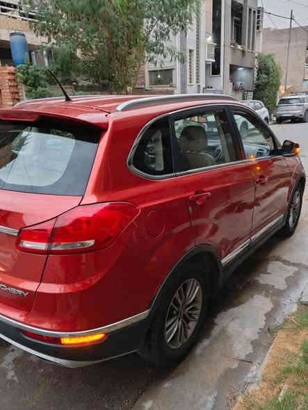 مكلف بالنشر .....شيري تيكو 5
2018  استلام سنة 2021 من الشركة ، محرك 2000 ، كير cvt 7 نمر نظام ايكو و سبورت ، ادامة دورية ، الدهن والفلاتر بموعدها الدهن نوع ( بروفيكار ) والبانزين كله محسن ابد مخال بيها عادي ، ماشية 94000 كم قابل للزياده ، طخة بالجاملغ بصفحة السايق معدل بارد ، الجهة الثانية بيها شخط قوي بالباب من وره بايسكل .السعر 110 ... رقم صاحب السياره ***********
