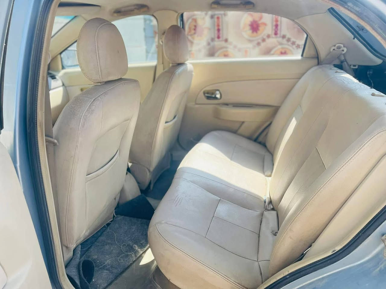 السلام عليكم سياره شيري فلاوين 2011 سياره مناقصهة شي تايرات نضاف حداديه حلوة خياسات ملكطه السياره حلوة معنى الكلمه سعرهة 25وبيهة مجال مكان ديوانيه رقم قادسيه
*********** واتساب 
***********
