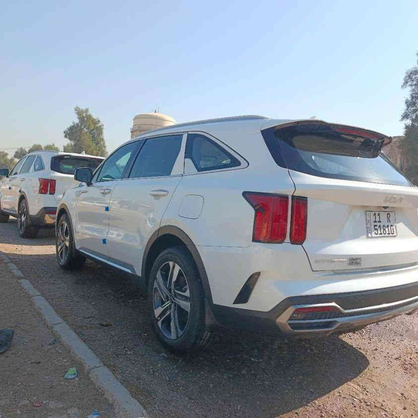 السلام عليكم ورحمة الله وبركاته سيارة موديل ٢٣ فول ما عدا  الفتحة كشنات جلد كير ماوس كشن كهرباء جلد فول مواصفات من عدا الفتحة للتواصل *********** السعر ٢٩٠ وبيها مجال
