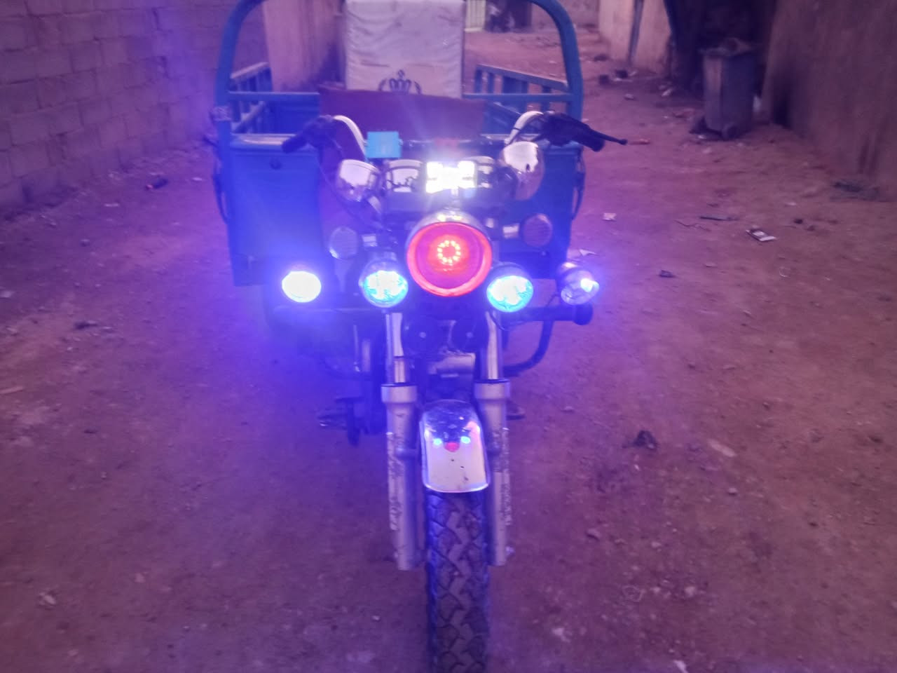 للبيع مكفوله من كلشي مكاني كربلاء
مليون750بيه مجال شي قليل
***********
