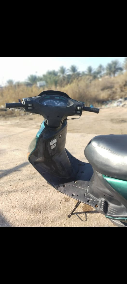 سلام عليكم فراشه لون زيتوني دراجه حلوه وجديده دراجه كفاله عامه من البراغي كلها بلادي مابيهه برغي نقص كهربائيات كله شغاله سلف هندر مكينه جديده مامفتوحه جيب فيتر وافحص مكاني بابل مسيب اتصل عليه وتدلل وشلع عيوني ولاحظه غير متواجد عل فيس ***********
