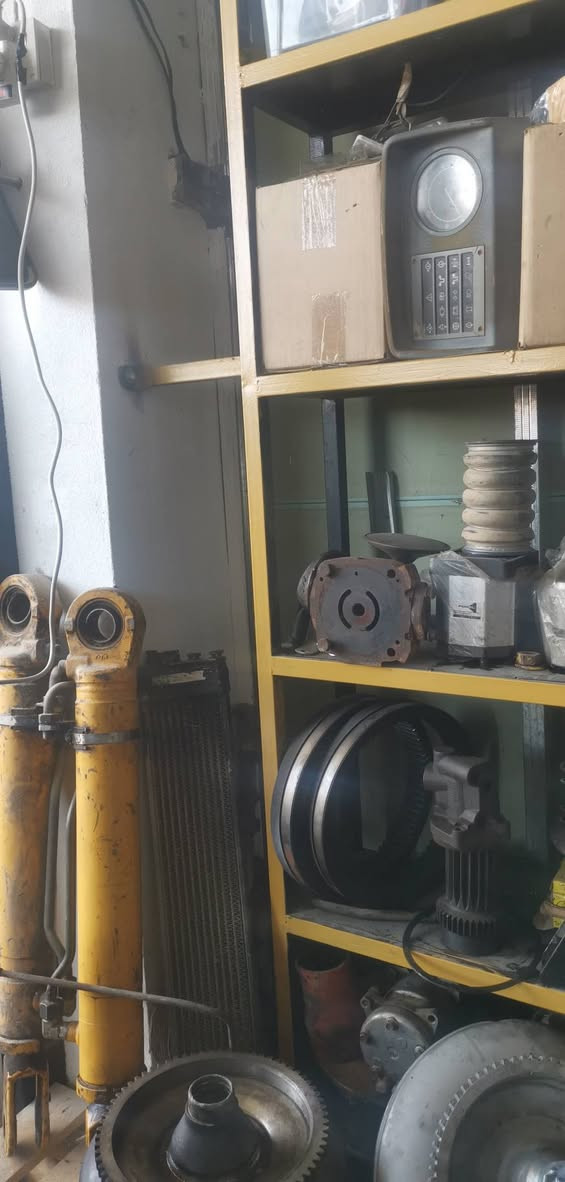 لدینا مواد احتیاطیة كافة شفل فولفو
للاسفسار ***********
