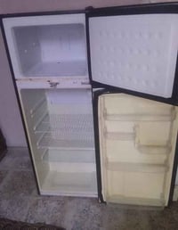 ثلاجة • ١٢قدم • كوفة