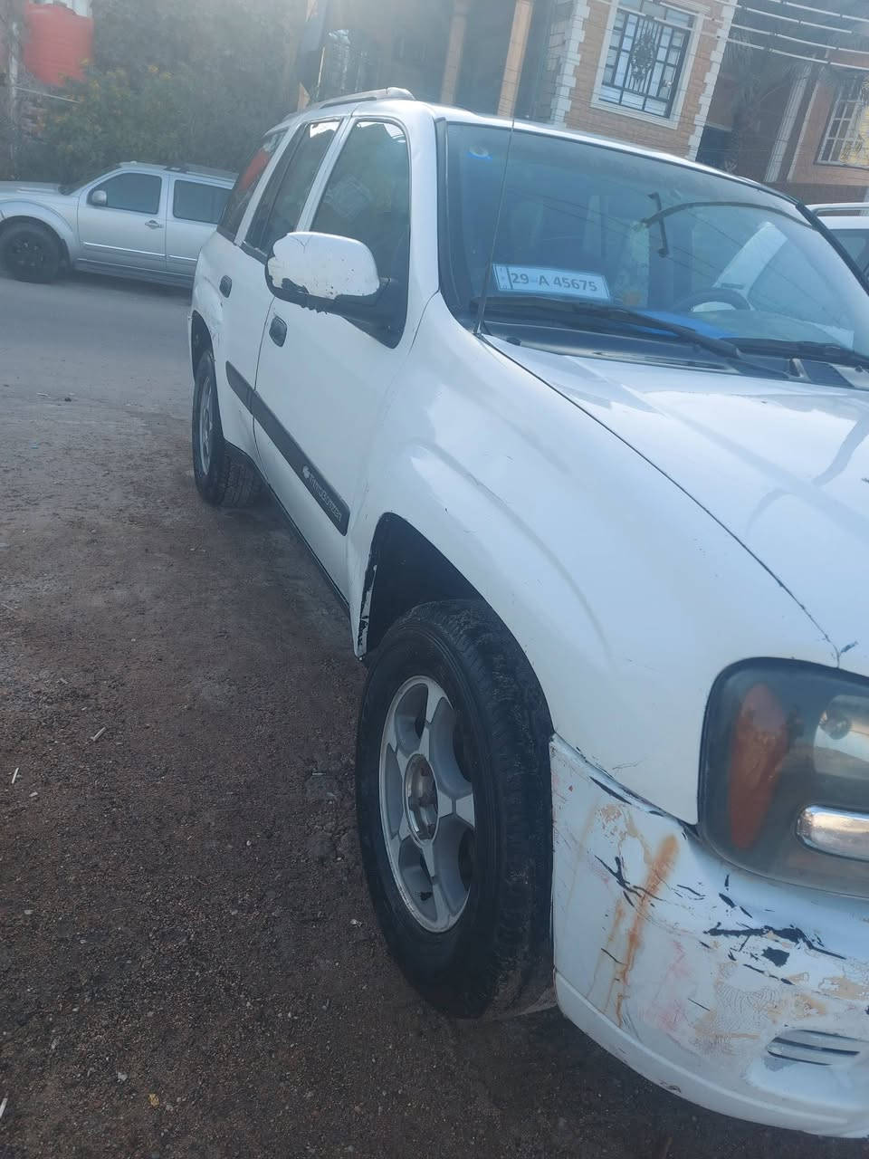 السلام عليكم اعيد المنشور بسب عدم تواجدي الفتره الماضيه وعتذر عن لي تصلو وانا ماموجود
بلايزر مديل 2004لبيع رقم نكليزي واسط تريد وكاله تريد مداوار سياره مكفوله بس من الضربه مكينه وكير واكسل واحداديه خير من الله السعر 58ورقه وبيهه مجال مكان السياره البصره حي الصدقاء رقمي بي وات ساب لحب يستفسر ***********
