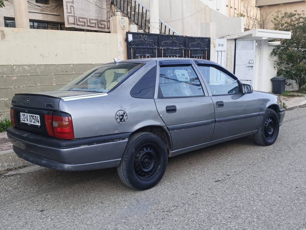 ئۆپل مودیل 1992مەکینە 18 سەنەوی تازە دەفتر بنزین هەیە بەشەرتی گێرو مەکینەو تەحولیو غەرامەسعری 45وەرقە كركوك, العراق


**إذا كنت صاحب هذا الإعلان وتريد حذفه لأي سبب، رجاءا أرسل رسالة إلى الدعم الفني**