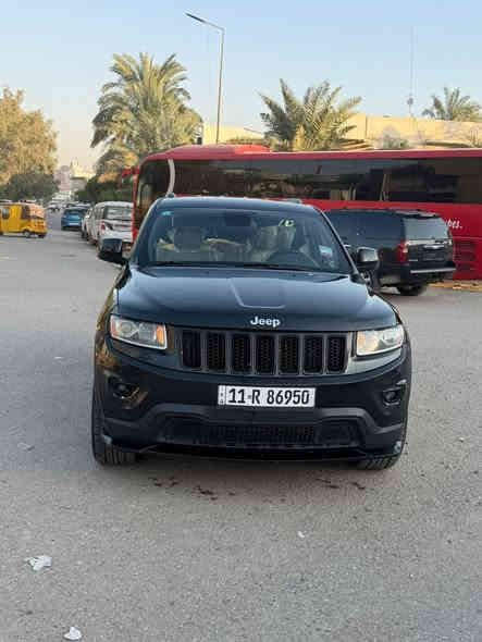 سلام عليكم 
جيب موديل 
٢٠١٤ المرغوب 
مكينه ٦ سلندر ٣٦٠٠
ماشيه 
١٢٣ الف 
سياره جديده 
السياره احلا من الصور 
كلين تايتل 
بدون حادث 
مكفوله 
السونار مرفق ويه المنشور 
بيه بس بارد 
رقم جديد 
هزه جديده
سنويه جديده 
بسمي 
السياره مكفوله مكينه كير وكشر عد البارد 
تخم تاير جديد صدر جديد 

السعر١٩٥ 
***********
