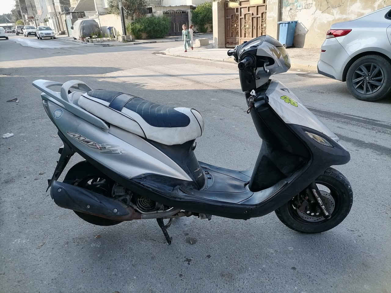 دراجة ماكس 140 كلهة شغالة سلف هندر كهربايات الدراجة اي نقص مابيهة الدراجة مكفولة كفالة عامة جيب وياك فيتر وفحص مكينة خرسة ماتسمع صوتهة السعر 500 المكان بغداد البياع حي العامل الرقم ***********
