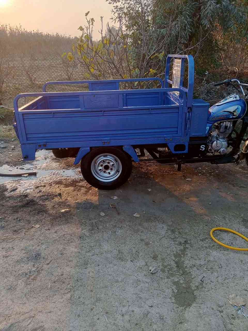 السلام عليكم
ستوته البيع ما متعوبه نضيفه 
موديل 2023
طالعه من الوكيل 2025
استفسار/‏‪***********‬‏
