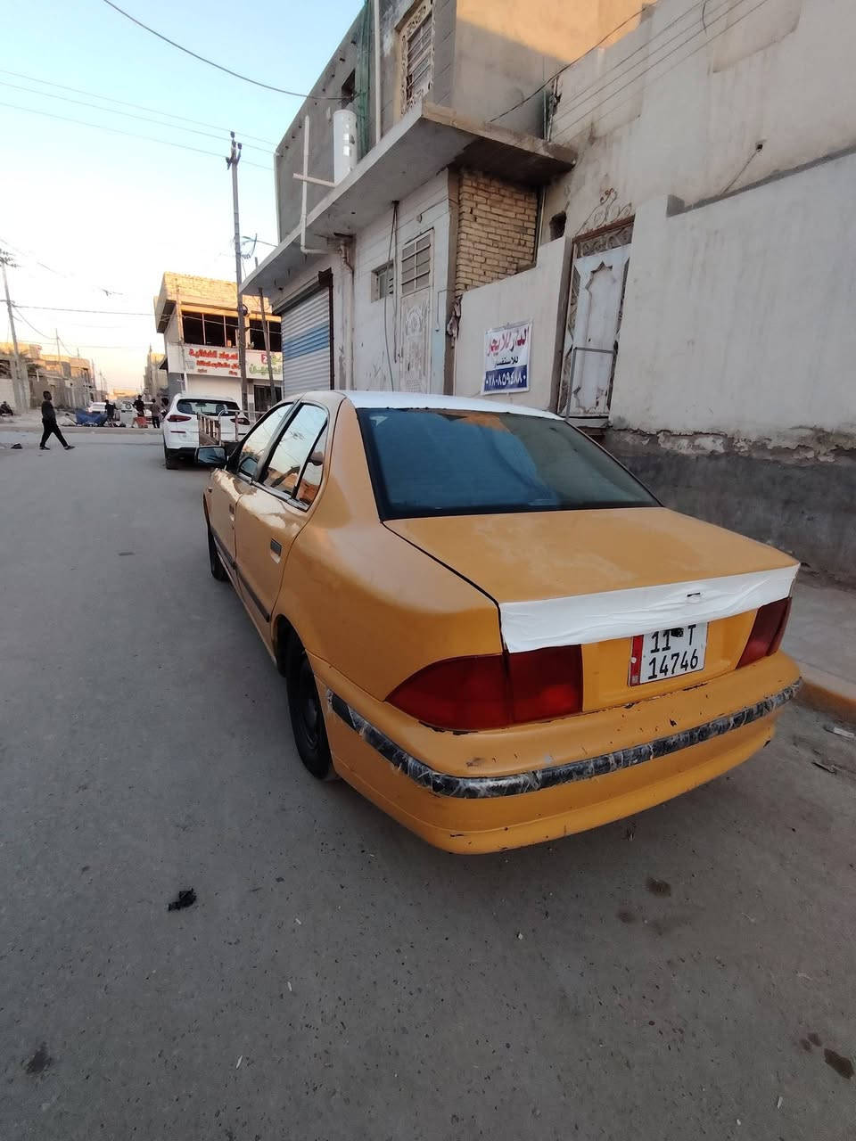 سلام عليكم سمند 2010 رقم بغداد نكلزي السنويه 2030 بسمي مكينه وكير وحداديه مكفولات تخم تاير تبريد ثلج دوشمه جديده جهازه برغي ما عايزه ٢٨ وبيه مجال *********** وتساب مكاني الديوانية شارع لوكفه
