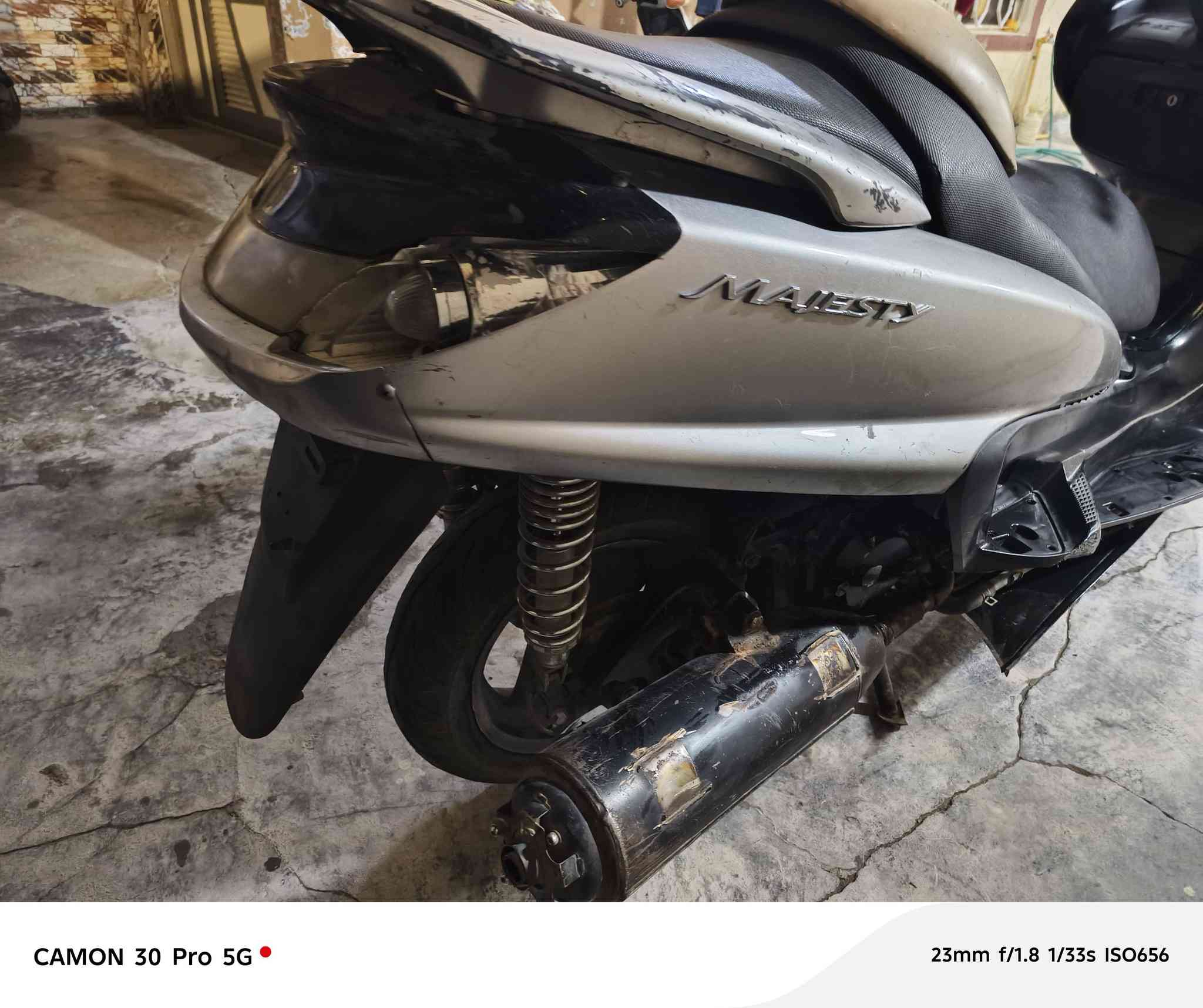 ماجسته ملي كراند طفت مدري شبيها كلشي شغال بيها قيم ب يرضي الله اوماكس 140محرك بلاد شلعه فول بس شويه كفراته تعبانه نص نكره يشتغل السعر٣٢٥ اتصل ***********
