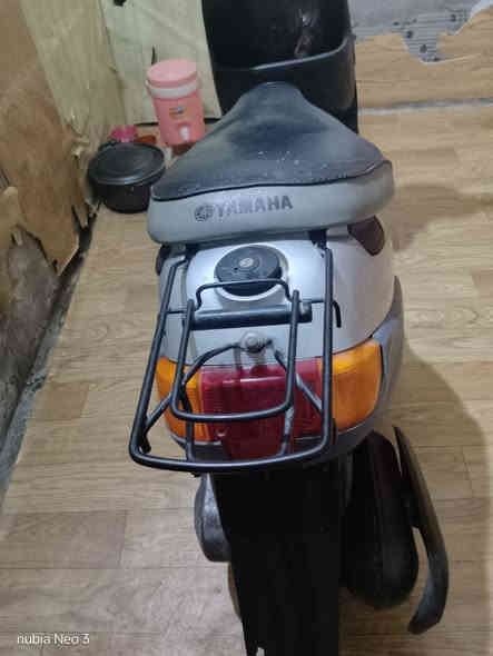 السلام عليكم دراجه بطه دبل سكريتر للبيع كرهبائيات كله شغاله محرك مره وحده مفتوح ناعم كلش سلف هندر اشاير بك لايت كيج بانزين كيلو متر قفل جنطه قفل ستيرن مكان كربلاء حي العامل السعر 250وبيه مجال بسيط هاتف ***********
