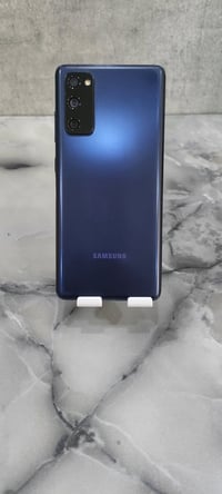 جالاكسي S20 FE • ١٢٨/٨ • شاشة 120 هرتز