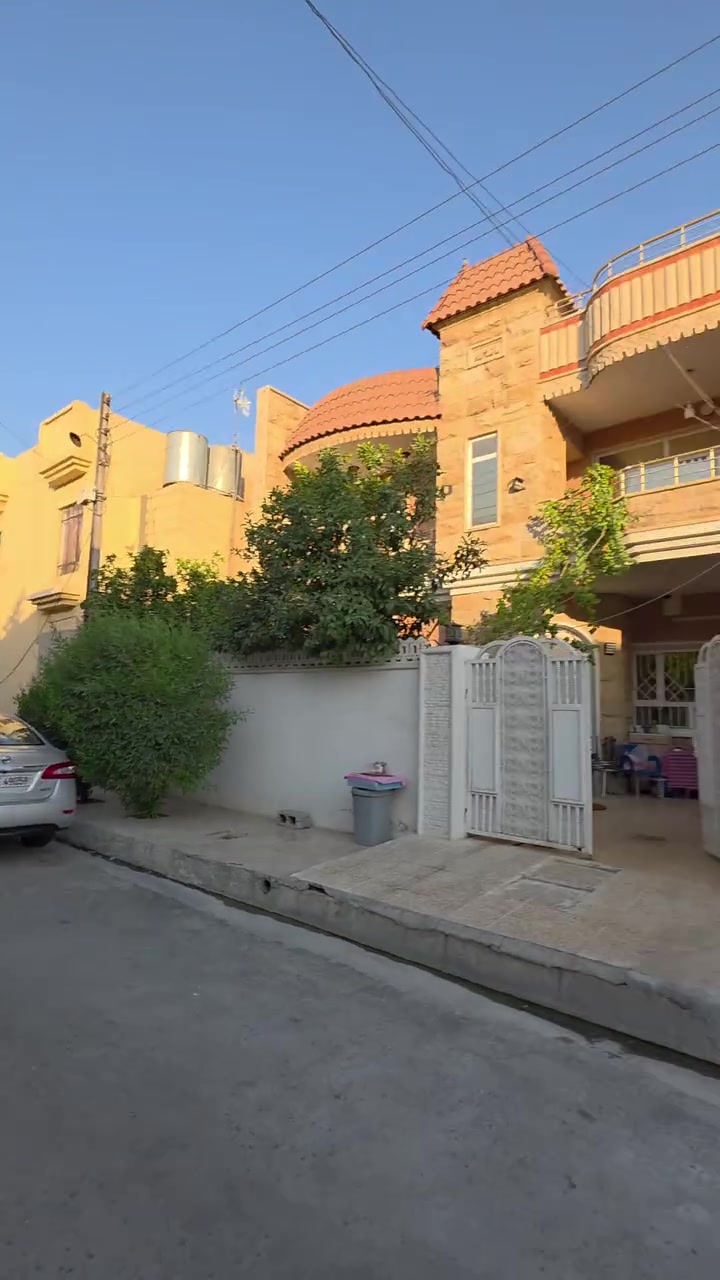 دار للبيع ٢٠٠م طابو صرف اربيل حي ٩٩ زنكو داخل سوق زانكو 
#عقارات #اربيل #بيع #شراء #بيوت #فلل #شقق #كوردستان 
للمزيد من المعلومات يرجى الاتصال على الأرقام التالية: 
***********
*********** واتساب
