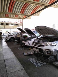 تغيير زيوت • زيوت أصلية • السماوة حي السياسيين