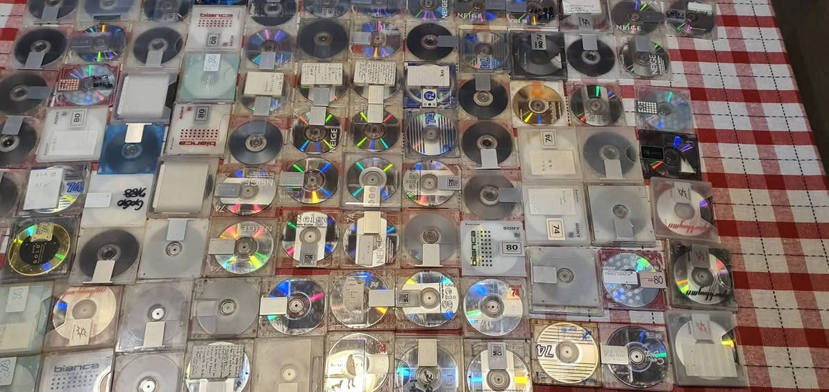 مینی دیسك   یابانیة  للبیع


**إذا كنت صاحب هذا الإعلان وتريد حذفه لأي سبب، رجاءا أرسل رسالة إلى الدعم الفني**